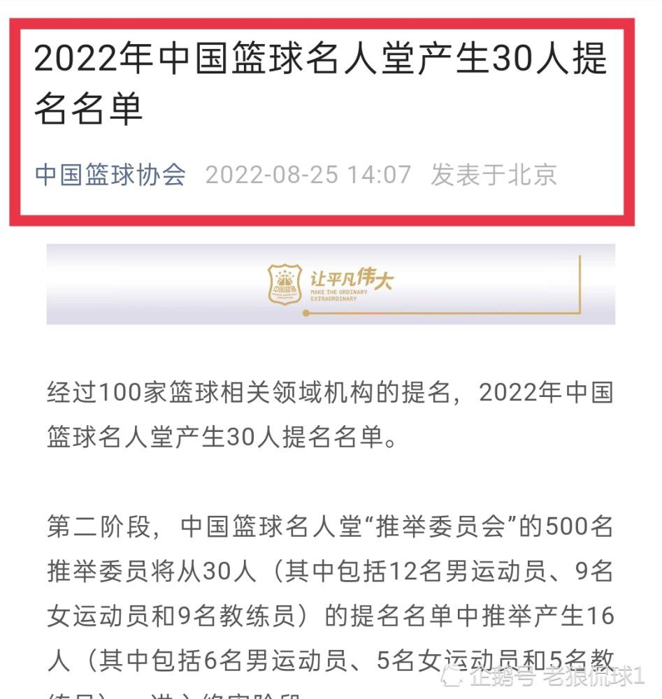 由朱一龙饰演的马哲用上帝视角默默凝视着发生的一切，嘴边吞吐出的烟雾给整体画面裹上了一层迷离质感，令人恍若跌入意识流梦魇，分不清现实与幻想的边界